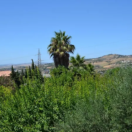 Due Fontane קלטניסטה
