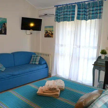 Due Fontane לינה וארוחת בוקר קלטניסטה