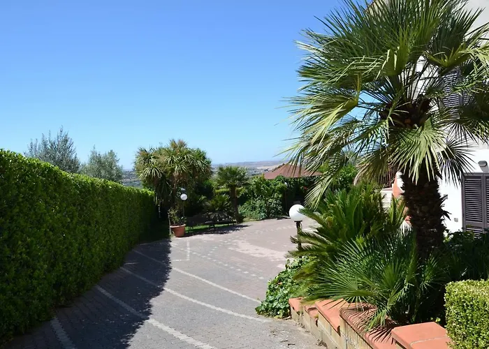 לינה וארוחת בוקר Due Fontane 4*