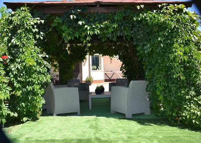 לינה וארוחת בוקר Due Fontane