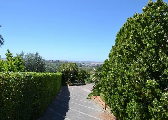 לינה וארוחת בוקר Due Fontane